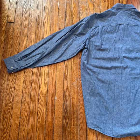 L.L. Bean Button Down Long Sleeve Shirt - Picture 10 of 13
